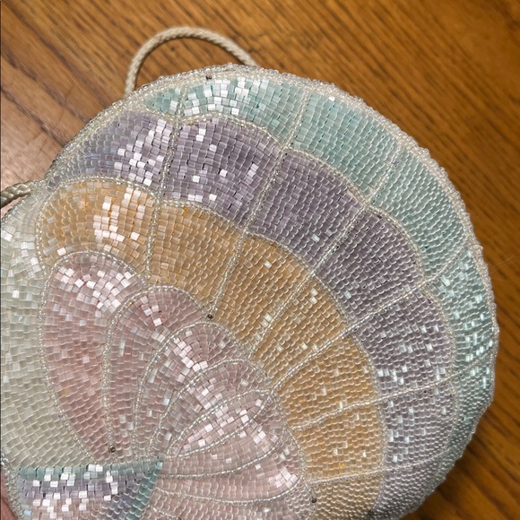 Pastel Beaded Shell Crossbody Bag Clam Shell Pastel Colors Mermaid Bag - Picture 13 of 14